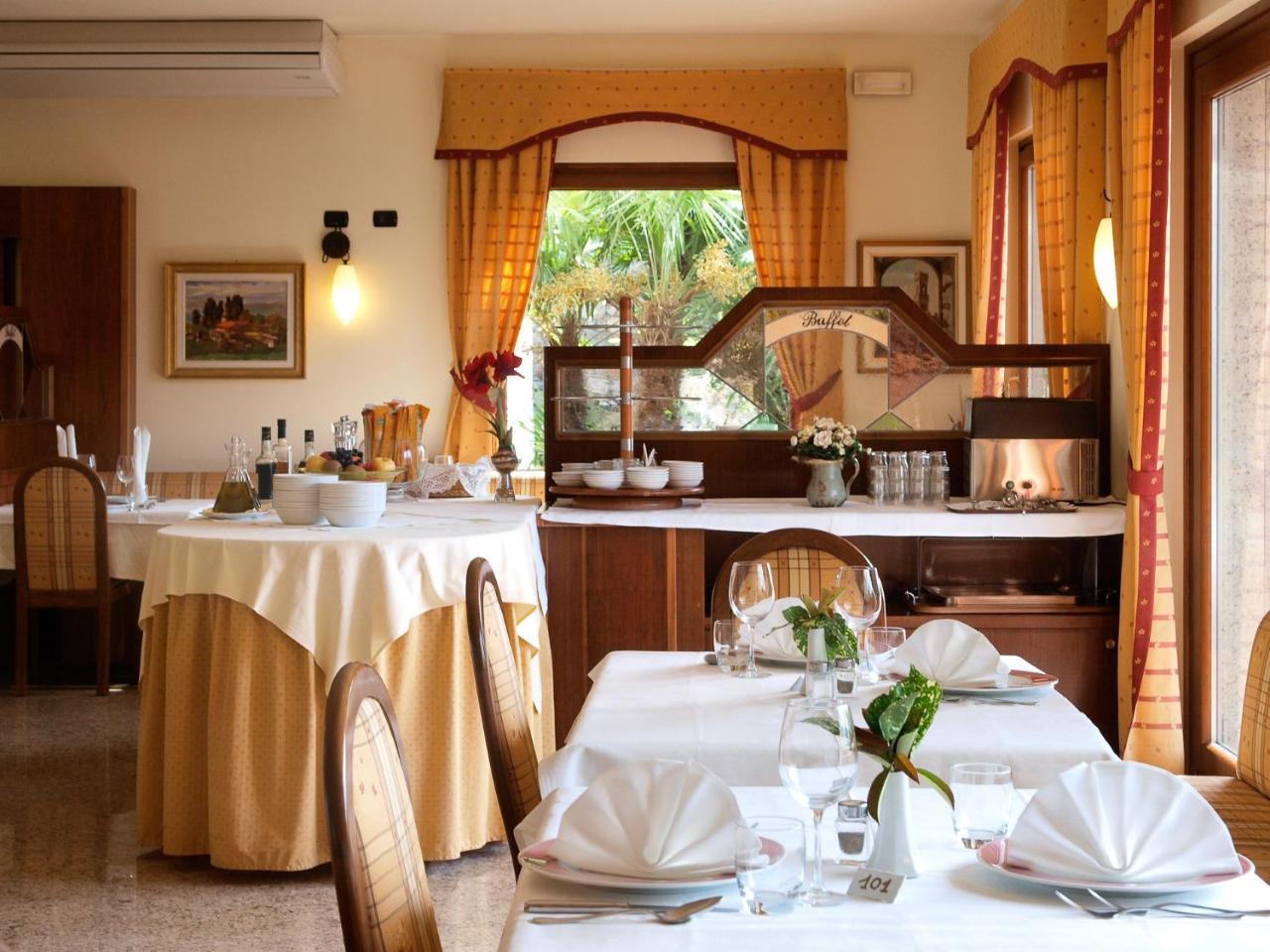 Hotel Bellavista Malcesine Dış mekan fotoğraf